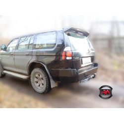 Задний бампер Mitsubishi Pajero Sport